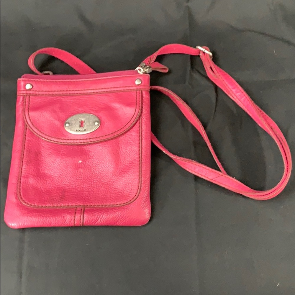 Pink fossil cross body purse